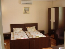 Vila Diana - accommodation in  Baile Felix (11)