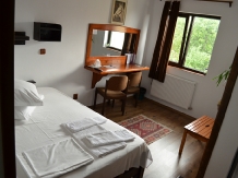 Hostel Mariuca - accommodation in  Slanic Prahova, Cheia (04)