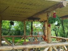 Casa din piatra-Casuta din Poiana-Hobbit - alloggio in  Nord Oltenia (09)