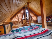 Casa din piatra-Casuta din Poiana-Hobbit - accommodation in  North Oltenia (25)