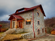 Casa din piatra-Casuta din Poiana-Hobbit - accommodation in  North Oltenia (74)
