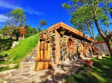 Casa din piatra-Casuta din Poiana-Hobbit - accommodation in  North Oltenia (122)