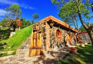 Casa din piatra-Casuta din Poiana-Hobbit - Hobbit