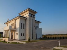 Pensiunea La Conac - accommodation in  Muntenia (10)