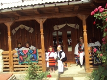 Pensiunea La Ursanu - accommodation in  Maramures Country (04)