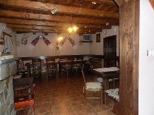 Pensiunea La Ursanu - cazare Tara Maramuresului (15)