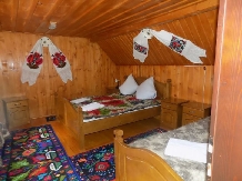 Pensiunea La Ursanu - accommodation in  Maramures Country (22)