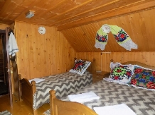 Pensiunea La Ursanu - accommodation in  Maramures Country (23)