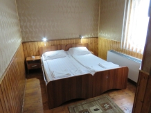 Hotel Plutitor Carpatia Sf. Constantin - accommodation in  Danube Delta (03)