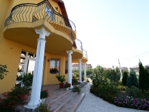 Casa Flora - accommodation in  Baile Felix (03)