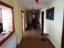 Pensiunea Ana Dragusana - accommodation in  Fagaras and nearby, Sambata (14)