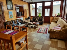 Pensiunea Ana Dragusana - accommodation in  Fagaras and nearby, Sambata (15)