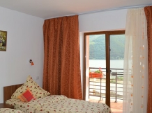 Pensiunea Sanella - accommodation in  Banat (18)