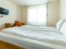 Pensiunea Aquaris - accommodation in  Sighisoara (34)