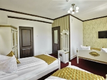 Pensiunea Sibiana - accommodation in  Transylvania (02)