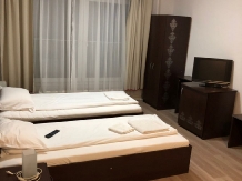 Pensiunea Lazy - accommodation in  Sibiu Surroundings (18)