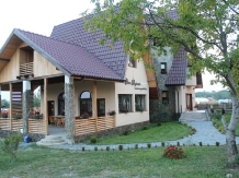 Casa Gorjeana - cazare Nordul Olteniei (01)