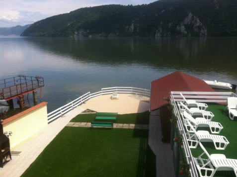 Pensiunea Aprilie - accommodation in  Danube Boilers and Gorge, Clisura Dunarii (Surrounding)
