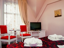 Pensiunea Cattaleya - accommodation in  Moldova (08)