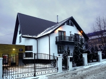 Pensiunea Maximiliyanis - accommodation in  Vatra Dornei, Bucovina (01)