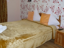 Pensiunea Cemira Lux - accommodation in  Vatra Dornei, Bucovina (04)