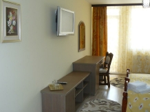 Pensiunea Cemira Lux - accommodation in  Vatra Dornei, Bucovina (06)