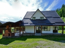 Pensiunea Izvorul Muntelui - accommodation in  Vatra Dornei, Bucovina (02)