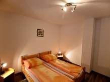 Pensiunea Flori Sibiel - accommodation in  Sibiu Surroundings (09)