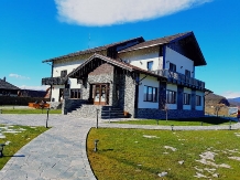 Pensiunea Campia Soarelui - accommodation in  Oltenia (01)