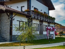 Pensiunea Campia Soarelui - accommodation in  Oltenia (24)