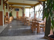 Motel Mesterul Manole - accommodation in  Fagaras and nearby, Muscelului Country (02)