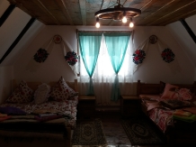 Casuta Bunicilor Breb - accommodation in  Maramures Country (08)