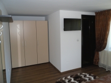 Casa de pe deal - cazare Rucar - Bran, Moeciu, Bran (28)