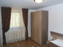 Casa de pe deal - cazare Rucar - Bran, Moeciu, Bran (31)