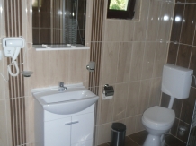 Casa de pe deal - accommodation in  Rucar - Bran, Moeciu, Bran (34)