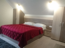 Casa de pe deal - accommodation in  Rucar - Bran, Moeciu, Bran (51)