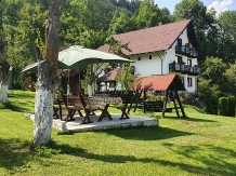 Casa de pe deal - cazare Rucar - Bran, Moeciu, Bran (84)