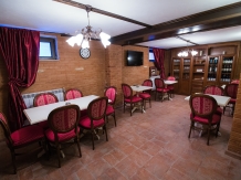 Conacul Dante - accommodation in  Transalpina (12)