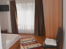Casa Rim - accommodation in  Muscelului Country (12)