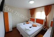 Casa de vacanta Teodorescu - Camera tripla cu pat matrimonial si pat simplu