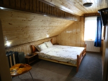 La Izvor Sacaramb - accommodation in  Transylvania (28)