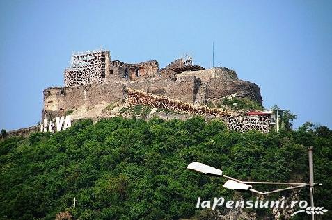 La Izvor Sacaramb - accommodation in  Transylvania (Surrounding)