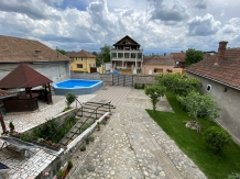 Pensiunea Rosu - accommodation in  Transylvania (02)