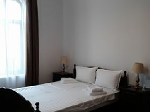 Casa La Conac - accommodation in  Slanic Moldova (08)