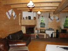 Casa de la Mara - accommodation in  Maramures Country (04)