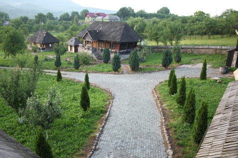 Casa de la Mara - accommodation in  Maramures Country (Surrounding)