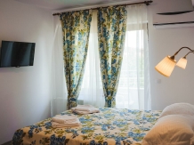 Pensiunea Geostar - accommodation in  Fagaras and nearby, Muscelului Country (04)