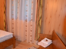 Casa cu Povesti - accommodation in  Apuseni Mountains, Motilor Country (03)