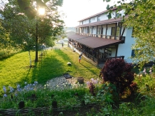 Pensiunea Cehov - accommodation in  Rucar - Bran, Moeciu, Bran (01)