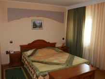 Vila Panoramic - accommodation in  Olt Valley, Horezu (21)